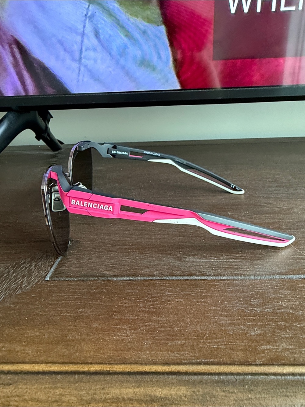 Balenciaga Women’s Sunglasses Black Lenses Pink white arms - Picture 1 of 5